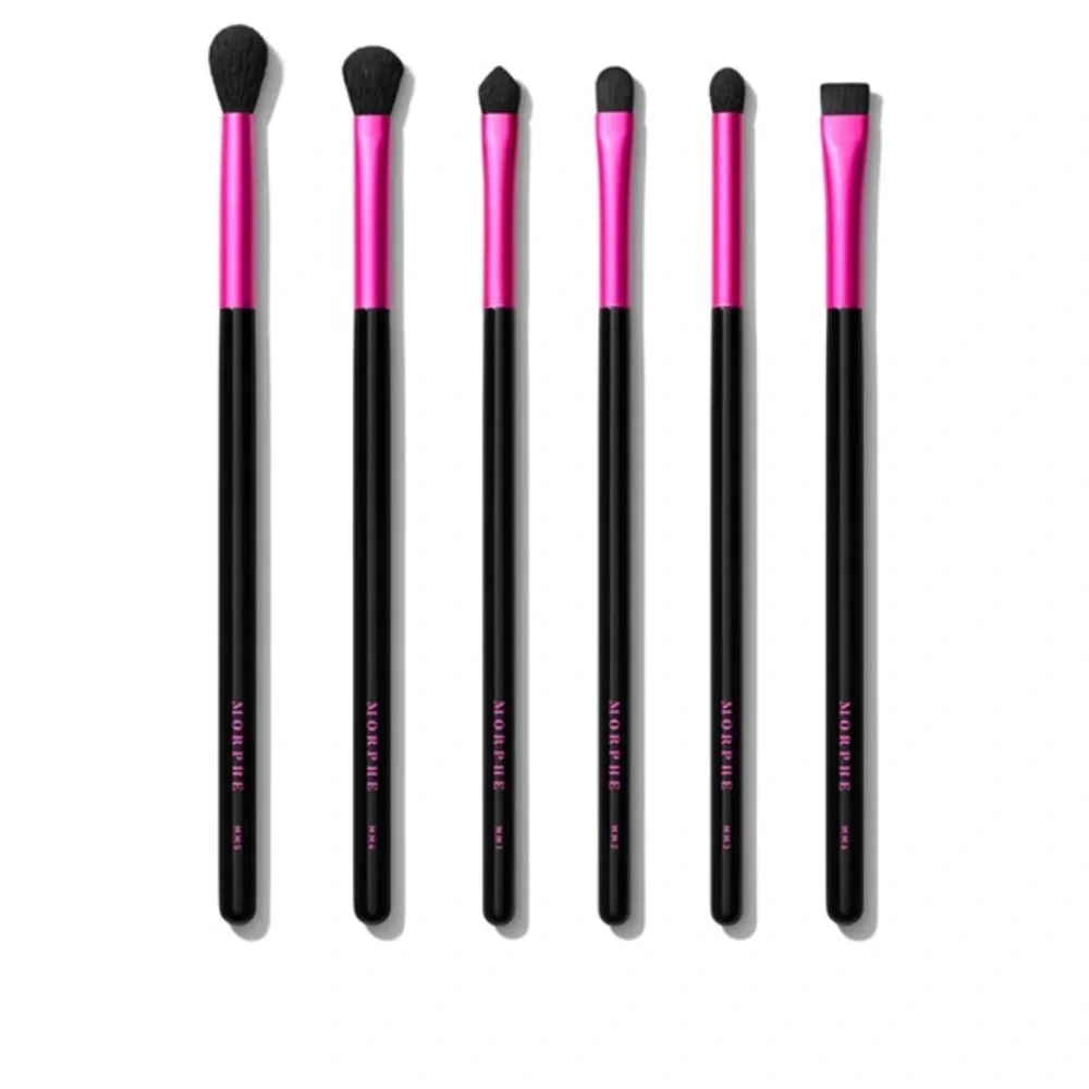 NIB SEALED Morphe Mickey & Friends truth be bold 6 piece‎ makeup brush set